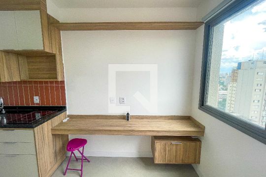 Studio de kitnet/studio para alugar com 1 quarto, 24m² em Pinheiros, São Paulo