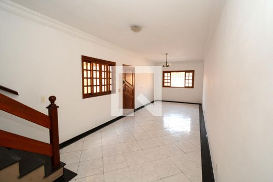 Sala de casa à venda com 3 quartos, 125m² em Vila Campo Grande, São Paulo