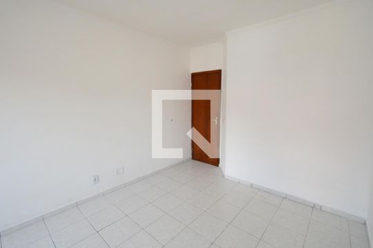Suíte de casa à venda com 3 quartos, 125m² em Vila Campo Grande, São Paulo