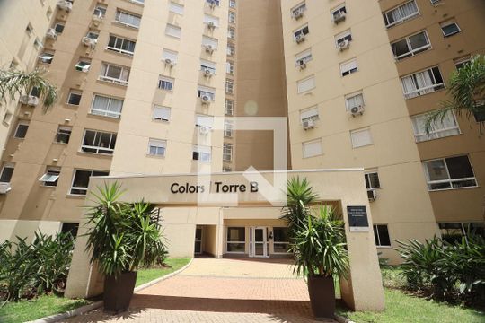 Fachada do bloco de apartamento para alugar com 3 quartos, 76m² em Igara, Canoas