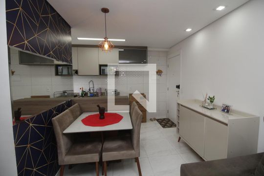 Sala de TV de apartamento para alugar com 2 quartos, 41m² em Penha de França, São Paulo