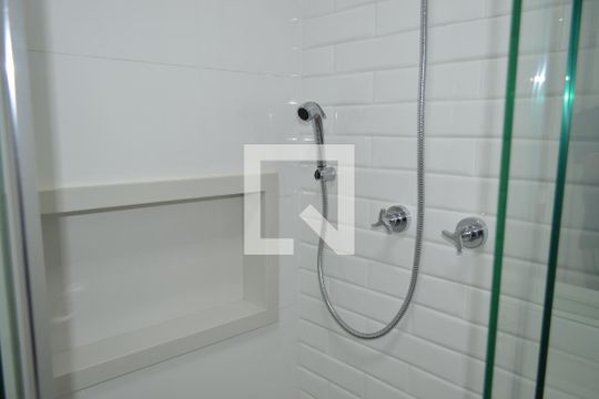 Banheiro de kitnet/studio à venda com 1 quarto, 25m² em Alto do Ipiranga, São Paulo