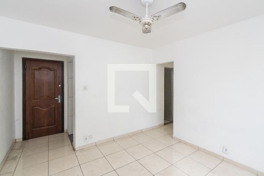 Sala de apartamento à venda com 2 quartos, 52m² em Irajá, Rio de Janeiro