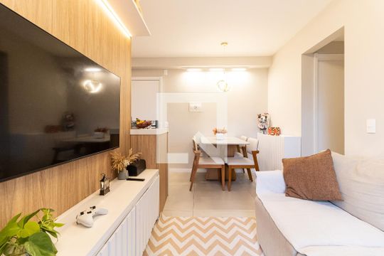 Sala de apartamento à venda com 2 quartos, 40m² em Vila Água Funda, São Paulo