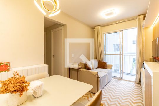 Apartamento à venda com 2 quartos, 40m² em Vila Água Funda, São Paulo