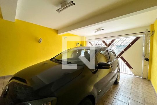 Garagem de casa à venda com 3 quartos, 163m² em Jardim Santo Antoninho, São Paulo