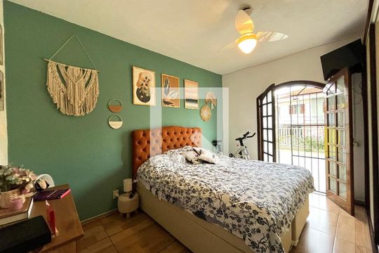 Quarto 1 de casa à venda com 3 quartos, 163m² em Jardim Santo Antoninho, São Paulo