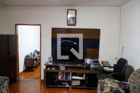 Sala de casa à venda com 2 quartos, 171m² em Km 18, Osasco