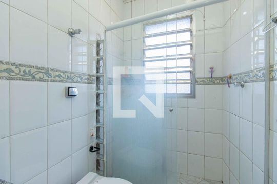 Banheiro da Suíte 2 de casa à venda com 3 quartos, 157m² em Vila Monumento, São Paulo