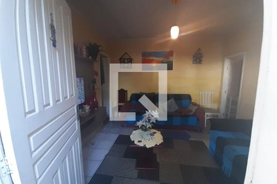 Sala de casa à venda com 2 quartos, 60m² em Vila Maria Alta, São Paulo