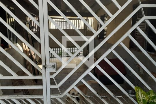 Quintal de casa à venda com 2 quartos, 60m² em Vila Maria Alta, São Paulo