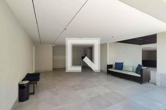 Área comum de apartamento para alugar com 3 quartos, 76m² em Tijuca, Rio de Janeiro