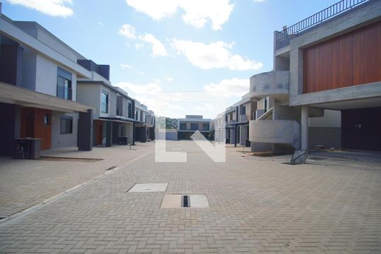 Área comum de casa de condomínio à venda com 3 quartos, 128m² em Operário, Novo Hamburgo