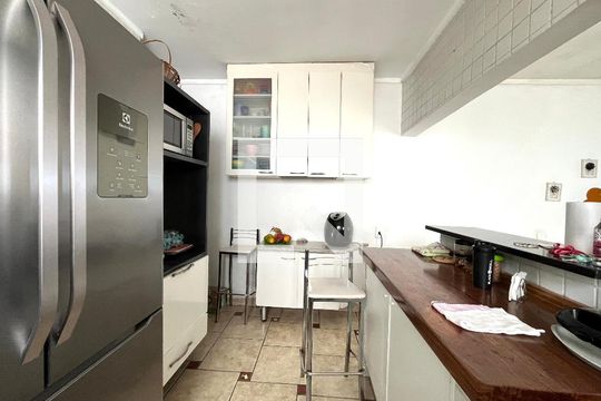 Cozinha de casa à venda com 5 quartos, 300m² em Jardim Oriental, São Paulo