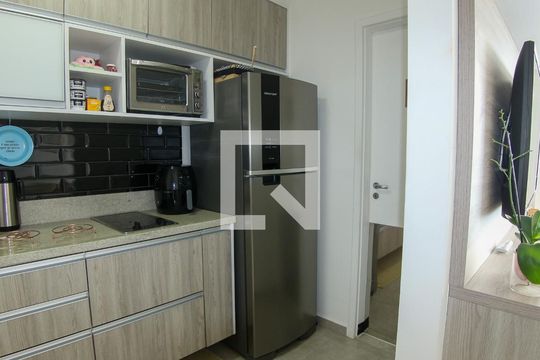 Cozinha de kitnet/studio à venda com 1 quarto, 27m² em Vila Prudente, São Paulo