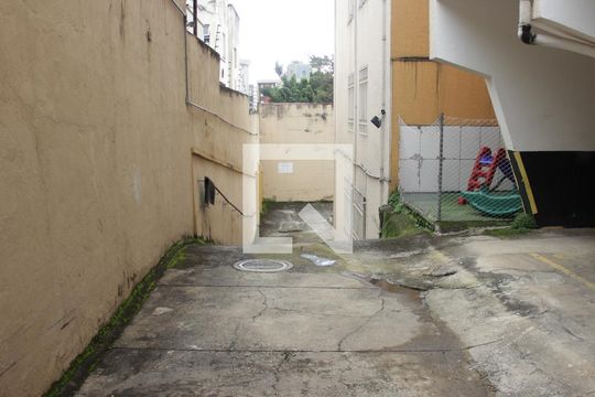 Garagem de apartamento à venda com 3 quartos, 90m² em Serra, Belo Horizonte
