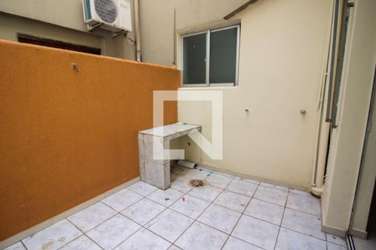 Sacada da Sala de apartamento para alugar com 1 quarto, 43m² em Menino Deus, Porto Alegre
