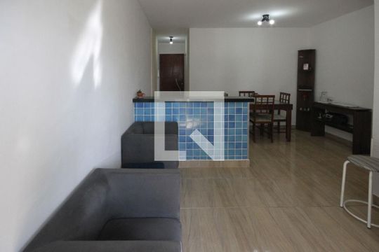Sala de apartamento para alugar com 3 quartos, 64m² em Vila Cunha Bueno, São Paulo