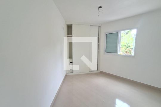Quarto 1 de apartamento à venda com 1 quarto, 40m² em Jardim Jamaica, Santo André