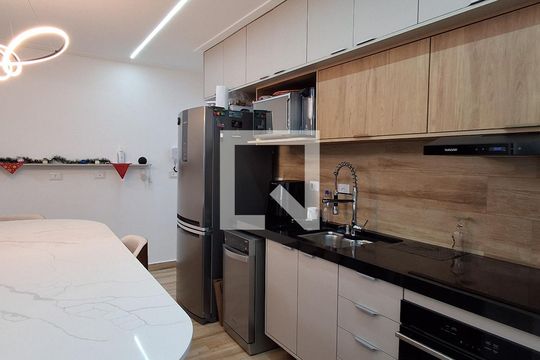 Cozinha de casa à venda com 3 quartos, 180m² em Santa Paula, São Caetano do Sul