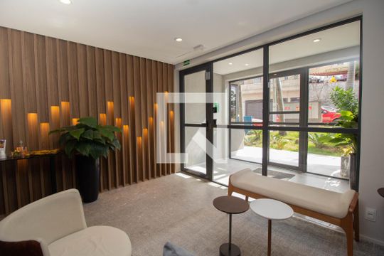 Hall social de kitnet/studio à venda com 1 quarto, 26m² em Vila Primavera, São Paulo