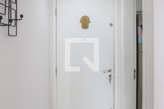Entrada de apartamento à venda com 3 quartos, 103m² em Barra Funda, São Paulo
