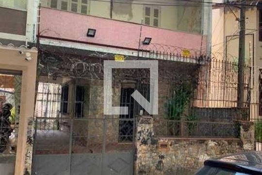 Casa à venda com 4 quartos, 300m² em Maracanã, Rio de Janeiro