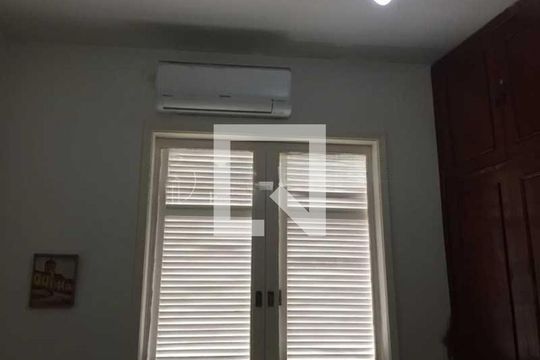Apartamento à venda com 1 quarto, 36m² em Leme, Rio de Janeiro
