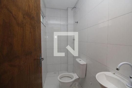 Banheiro de apartamento à venda com 2 quartos, 40m² em Vila Carrão, São Paulo