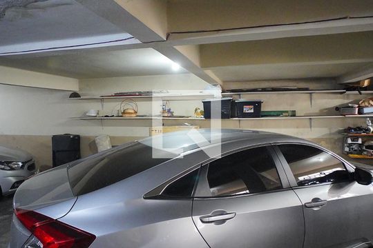 Garagem de apartamento à venda com 3 quartos, 140m² em Passo D’areia, Porto Alegre