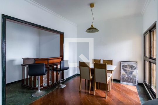 Sala de Jantar de apartamento à venda com 3 quartos, 213m² em Vila Suzana, São Paulo