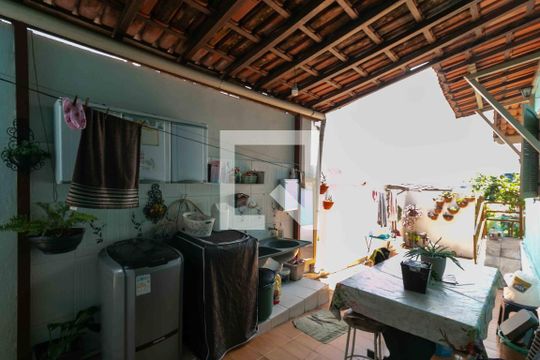 Área de Serviço de casa à venda com 5 quartos, 360m² em São Benedito, Belo Horizonte