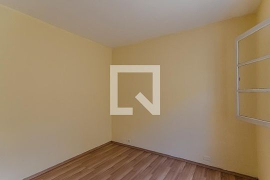 Quarto 2 de casa à venda com 4 quartos, 208m² em Jardim Aurelia, São Paulo