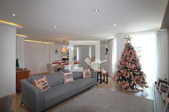 Sala de apartamento à venda com 4 quartos, 142m² em Taquara, Rio de Janeiro