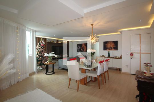 Apartamento à venda com 4 quartos, 142m² em Taquara, Rio de Janeiro