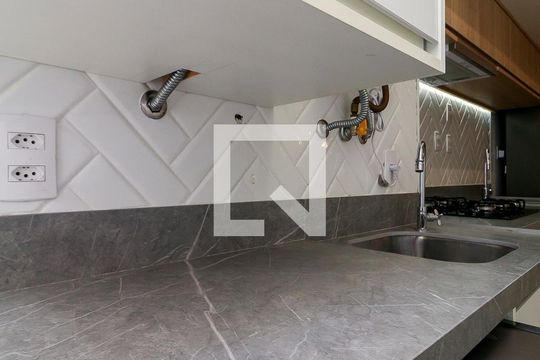 Área de Serviço de apartamento para alugar com 2 quartos, 69m² em Jardim das Acacias, São Paulo