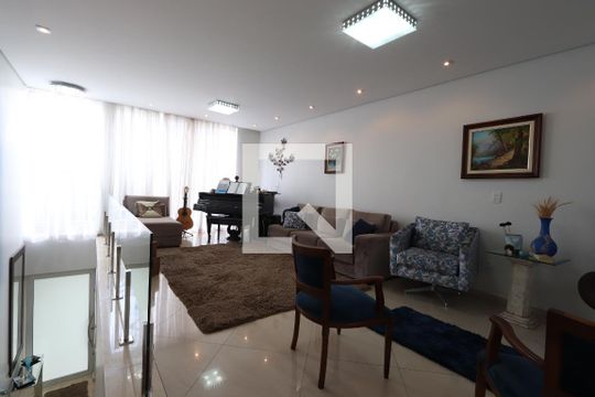 Sala de casa para alugar com 3 quartos, 260m² em Vila Prudente, São Paulo