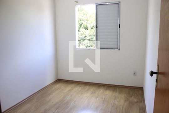 Quarto 2 de apartamento para alugar com 2 quartos, 42m² em Vila Nova Bonsucesso, Guarulhos