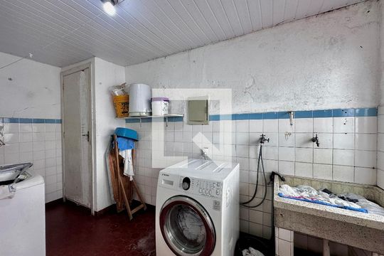 Área de Serviço de casa à venda com 3 quartos, 240m² em Brooklin, São Paulo