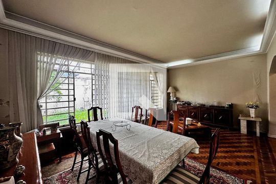 Sala de casa à venda com 3 quartos, 240m² em Brooklin, São Paulo