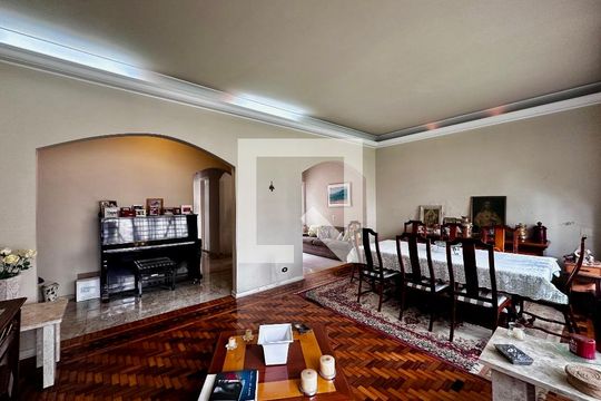Sala de casa à venda com 3 quartos, 240m² em Brooklin, São Paulo