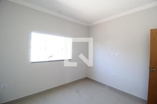 Quarto 1 de casa para alugar com 3 quartos, 70m² em Jardim Holanda, Uberlândia