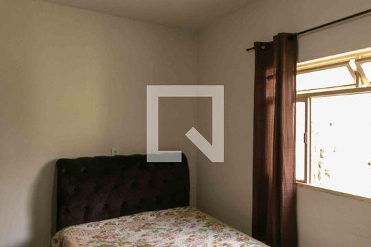 Quarto 1 de casa à venda com 3 quartos, 720m² em Parque Turistas, Belo Horizonte
