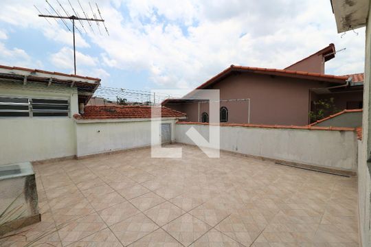 Quintal de casa à venda com 3 quartos, 200m² em Vila Alpina, Santo André