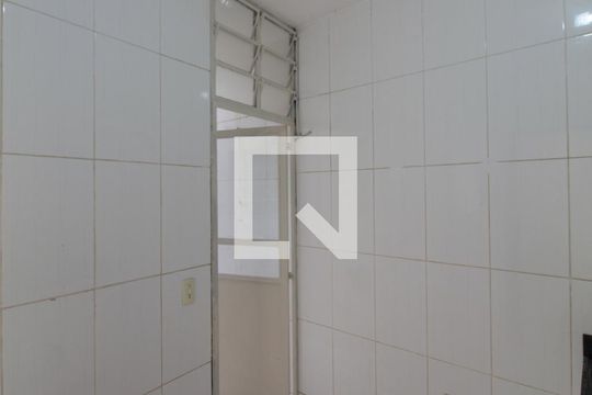 Cozinha de casa para alugar com 2 quartos, 60m² em Jardim Guanabara, Belo Horizonte