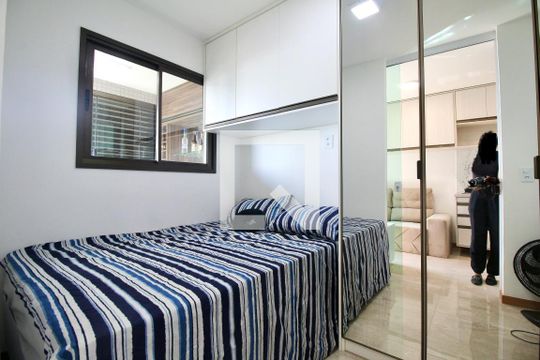 Suíte de kitnet/studio para alugar com 1 quarto, 30m² em Boca do Rio, Salvador