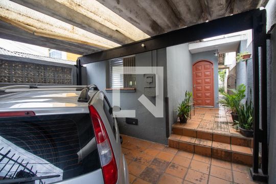 Garagem de casa à venda com 2 quartos, 100m² em Nova Gerti, São Caetano do Sul