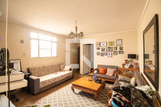 Casa à venda com 2 quartos, 100m² em Nova Gerti, São Caetano do Sul