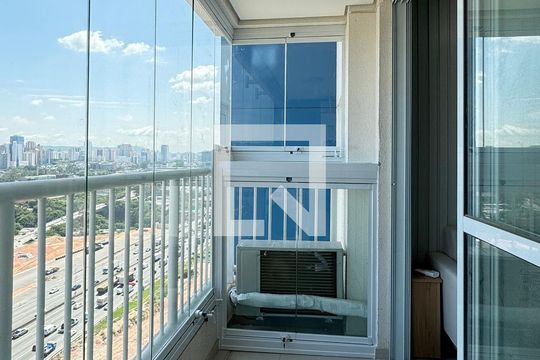 Sacada de apartamento para alugar com 2 quartos, 45m² em Bethaville I, Barueri