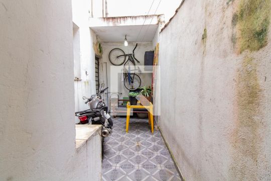 Área Externa de casa à venda com 2 quartos, 80m² em Vila Romana, São Paulo